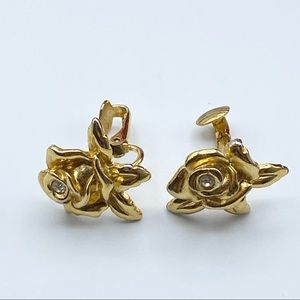 Vintage Gold-tone Rose Flower Clip On Earrings